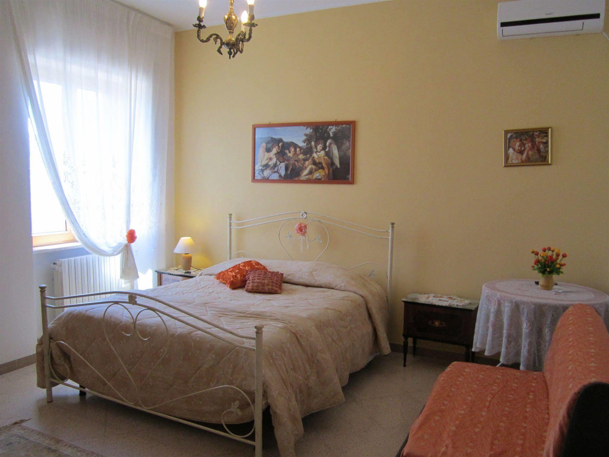 B&B Casa Mariangi Castellana Grotte Exteriör bild